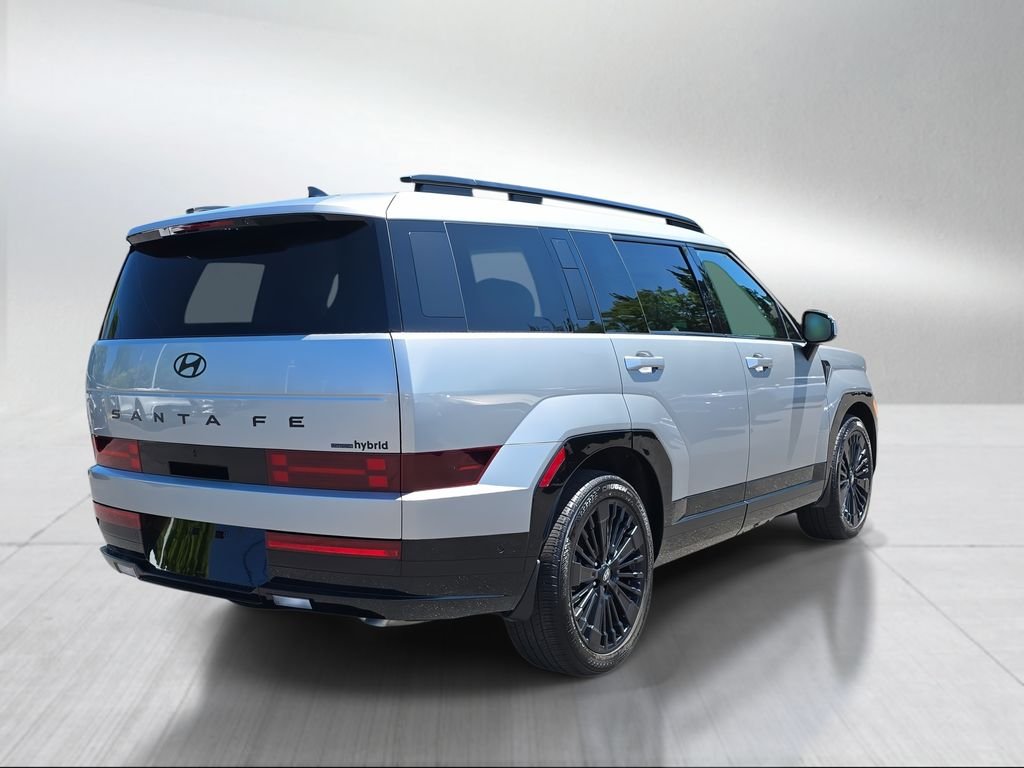 Used 2025 Shimmering Silver Hyundai Calligraphy image 3