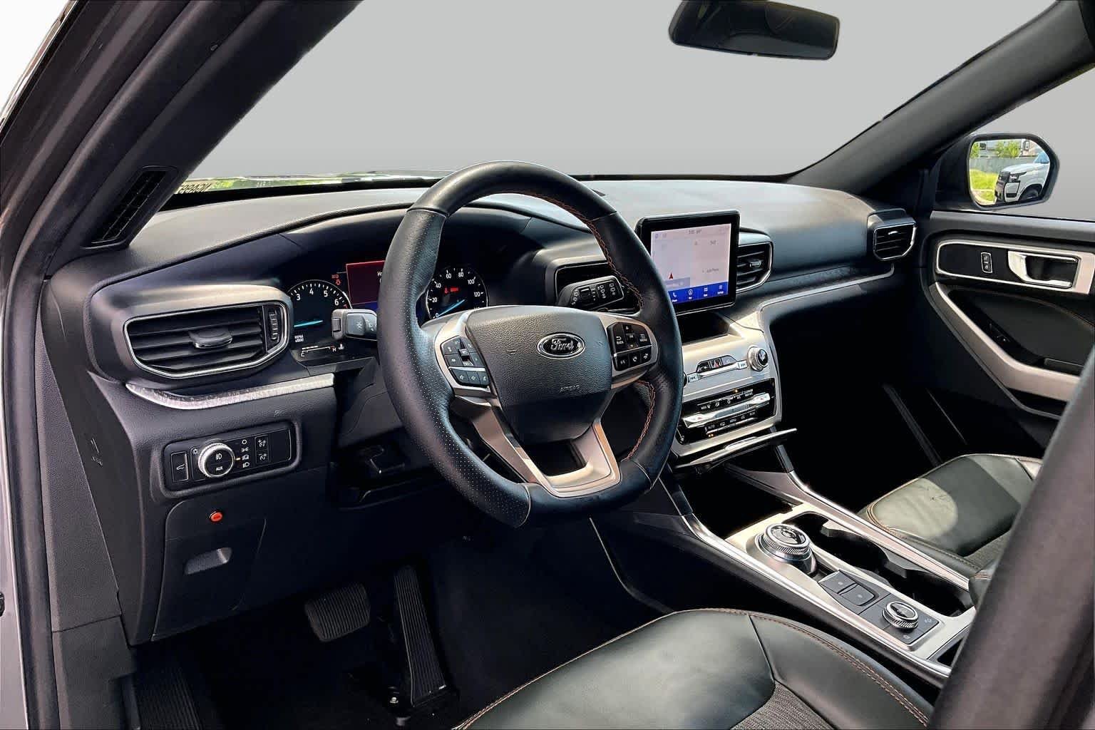Used 2022 Carbonized Gray Metallic Ford Timberline image 18