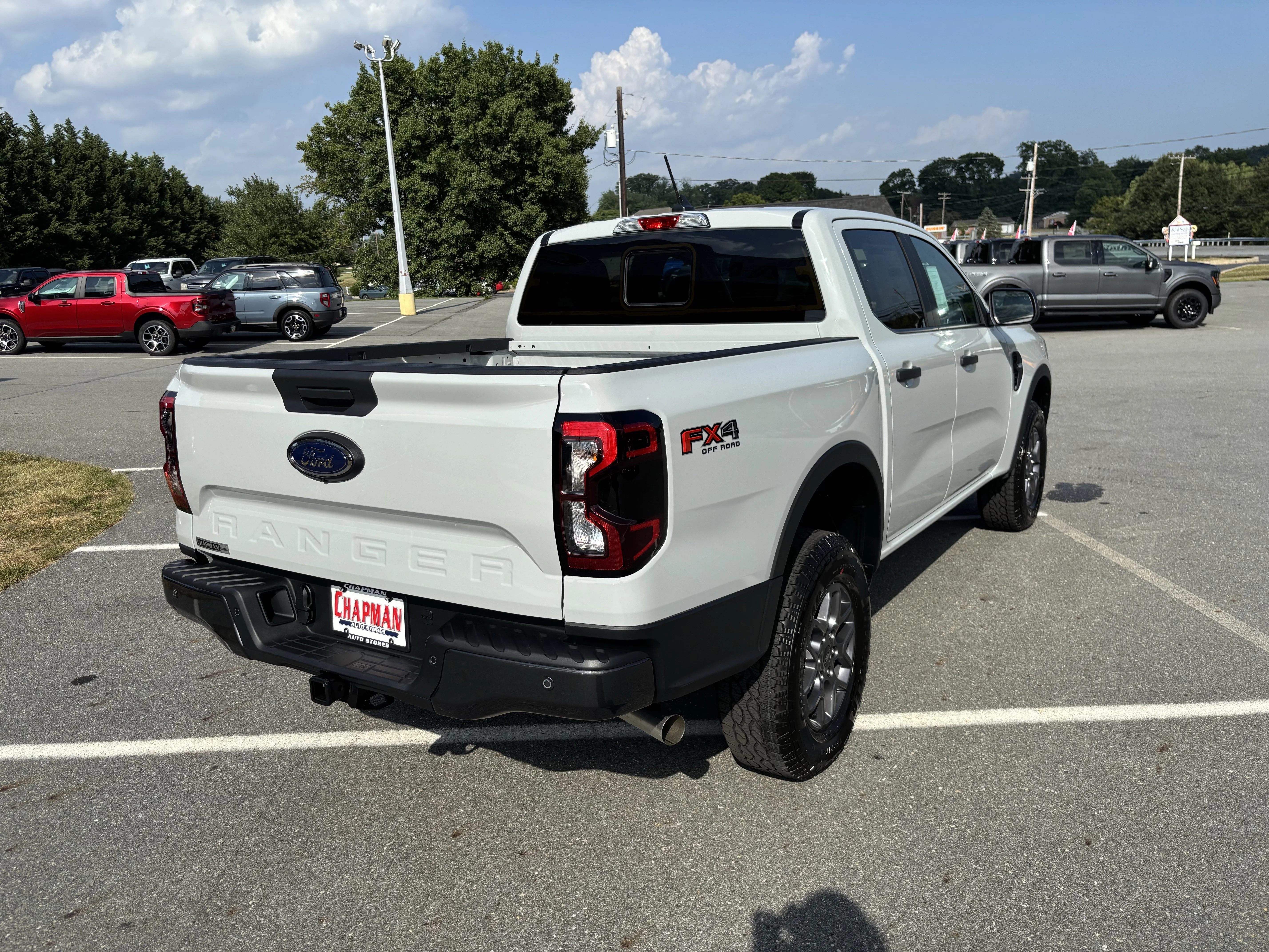 New 2026 Avalanche Ford XLT image 6
