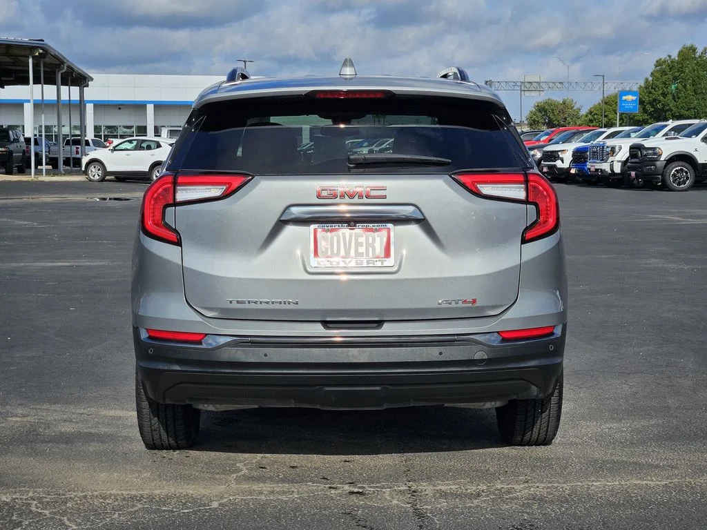 Used 2024 Silver GMC AT4 image 6