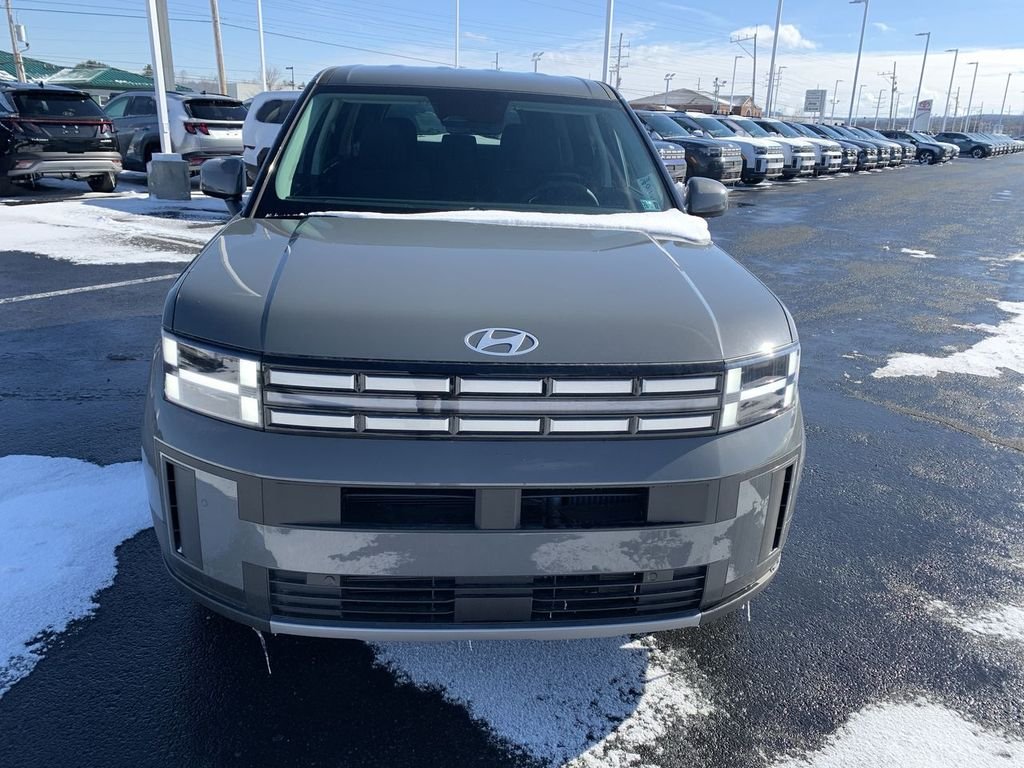 New 2026 Gray Hyundai SE image 3