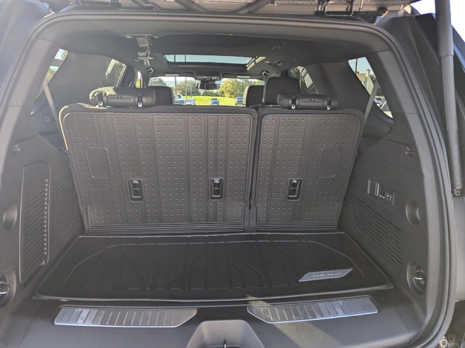 2026 Chevrolet Tahoe Z71 - Photo 55