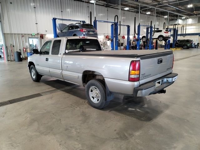 Used 2000 Light Pewter Metallic Chevrolet LS image 5