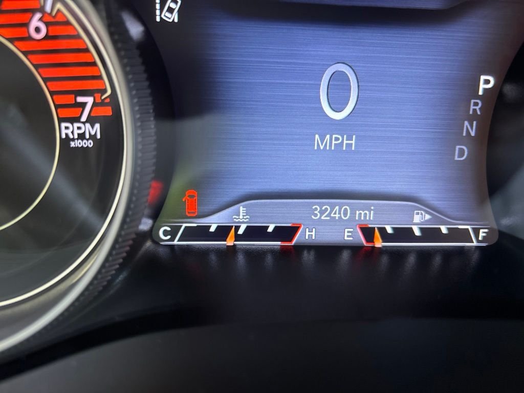 Certified Used 2021 White Jeep Latitude Lux image 16