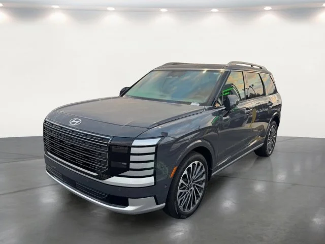 Used 2026 Gray Hyundai Calligraphy image 2