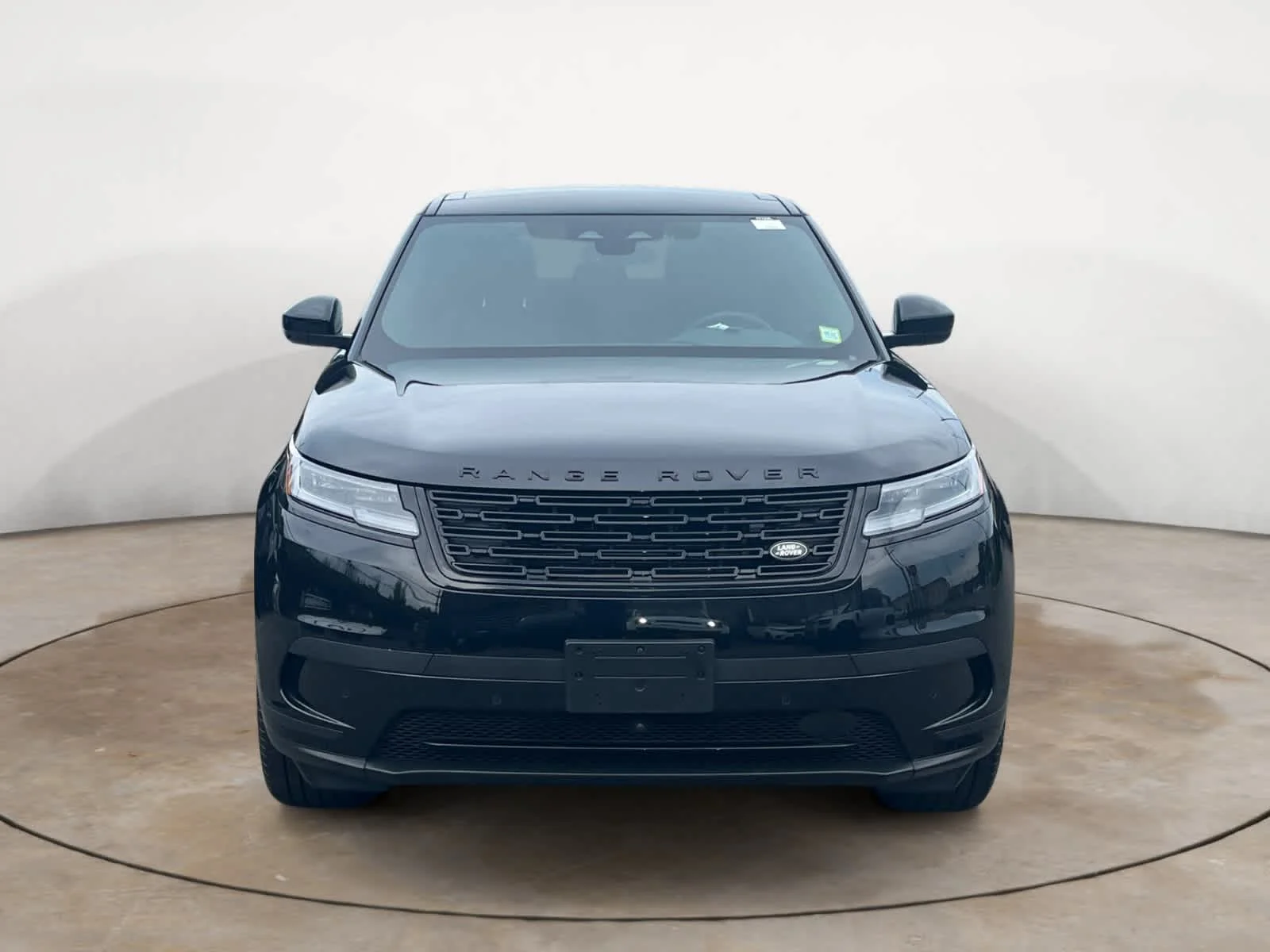 Certified Used 2026 Santorini Black Metallic Land Rover S image 8