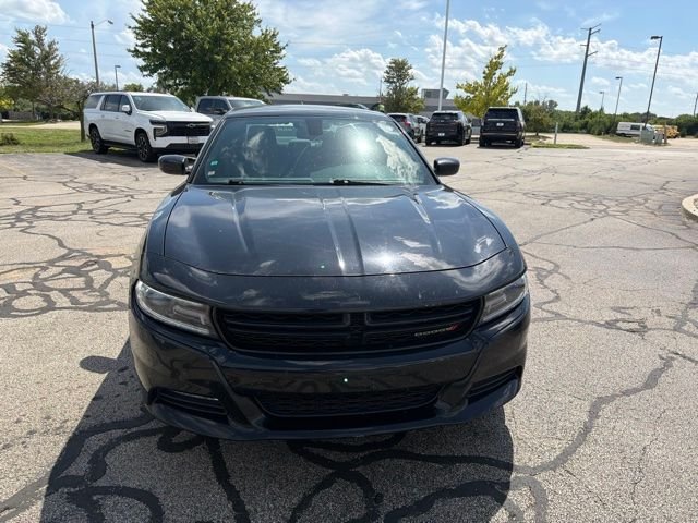Used 2015 Pitch Black Dodge SXT image 11