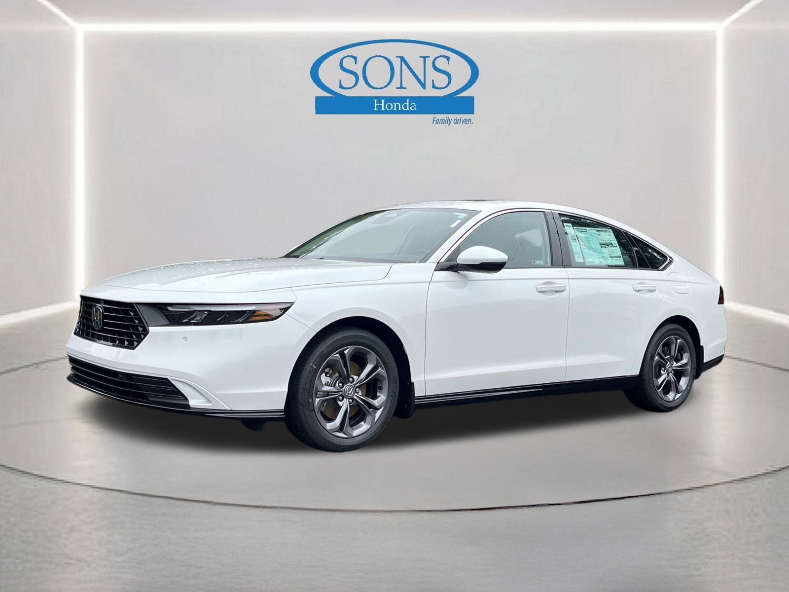 2025 Honda Accord Hybrid EX-L - Photo 23
