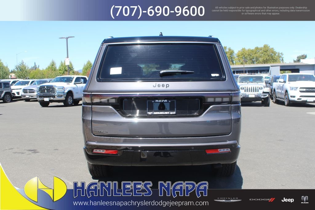 New 2026 Baltic-Gray Metallic Clear-Coat Exterior Paint Jeep Upland image 8