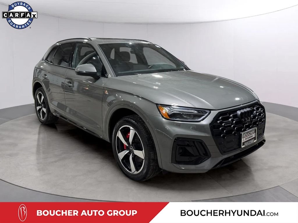 2024 Audi Q5 45 Premium Plus's photo
