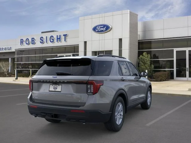 New 2026 Carbonized Gray Metallic Ford Active image 8