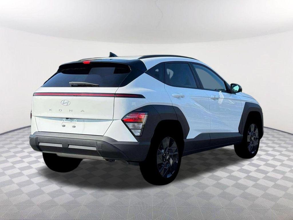 New 2026 White Hyundai SEL Sport FWD image 7