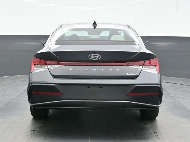 New 2026 Gray Hyundai Limited image 2