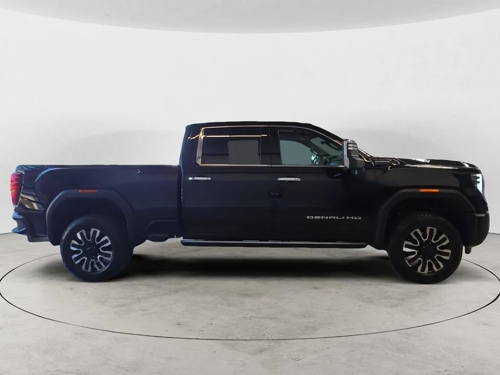 Certified Used 2024 Onyx Black GMC Denali Ultimate image 4