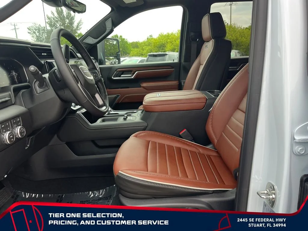 New 2026 Glacier White Tricoat GMC Denali Ultimate image 9
