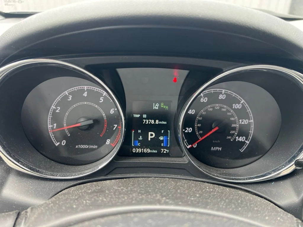 Used 2022 Gray Mitsubishi 2.0 SE image 11