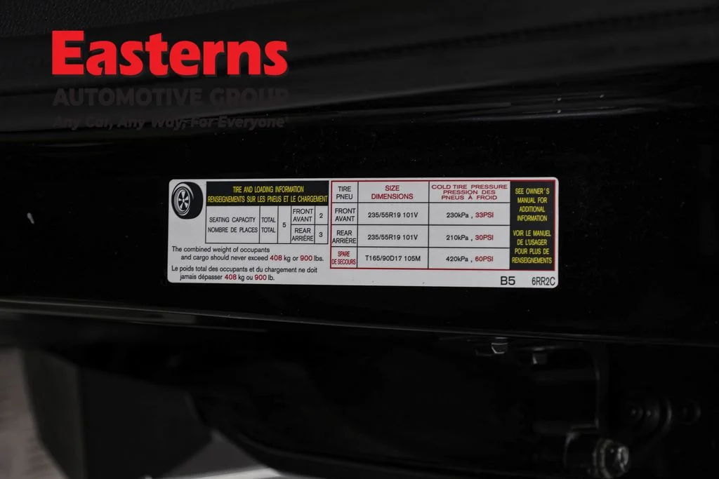 Used 2023 Black Nissan Platinum image 36