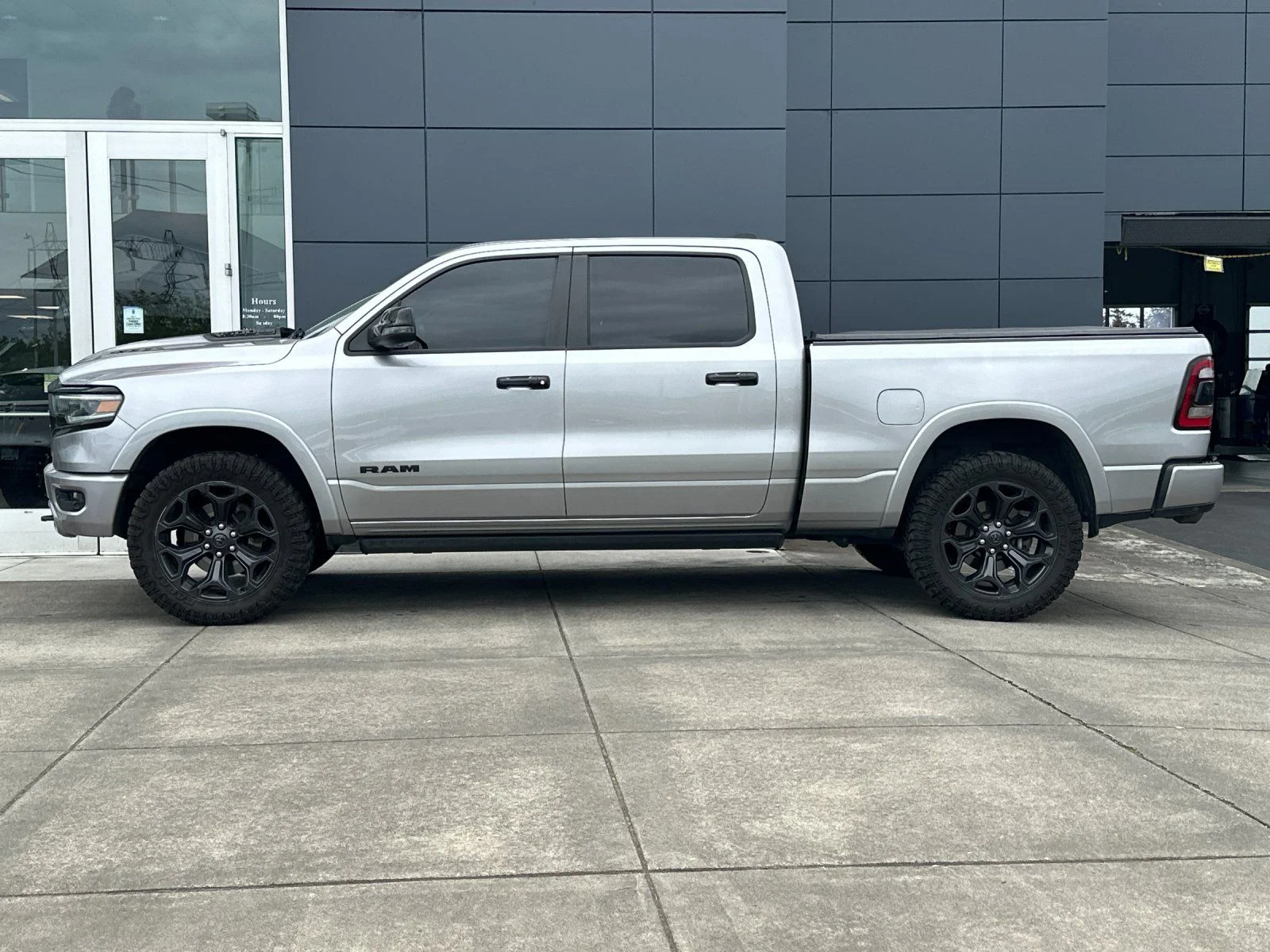 Used 2023 Billet Silver Metallic Clearcoat Ram Limited image 6