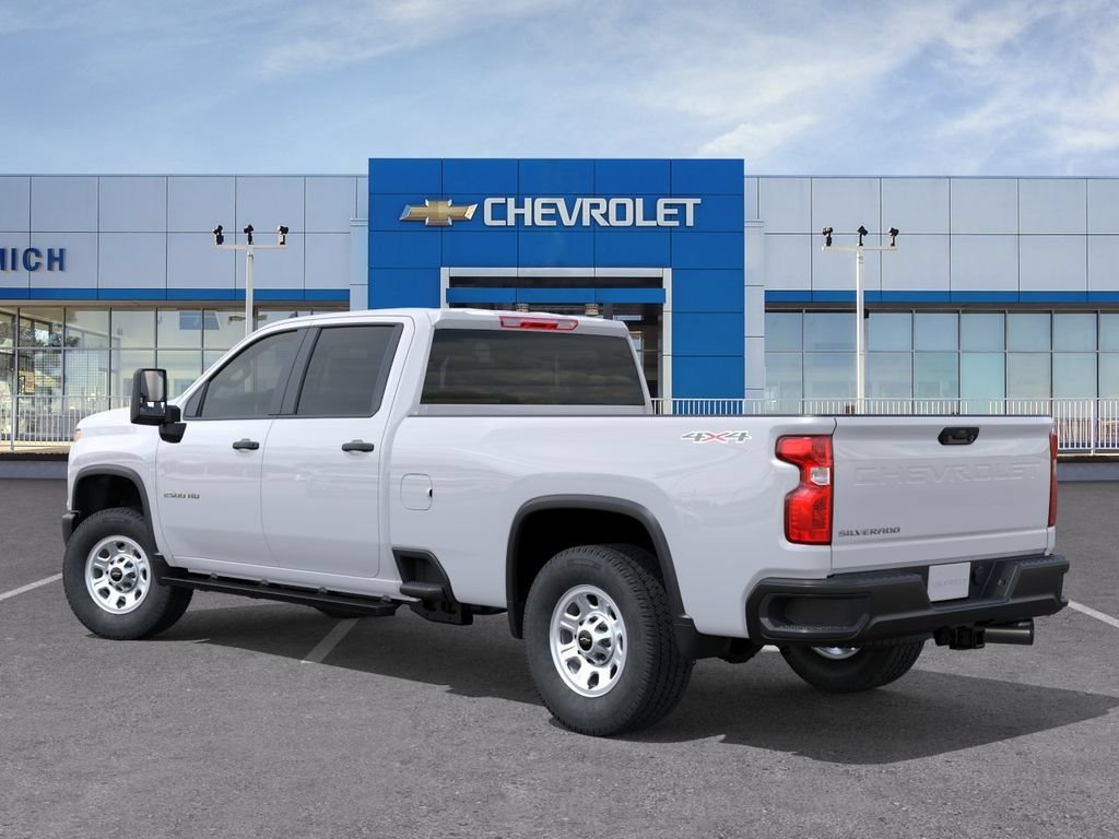 New 2026 Summit White Chevrolet WT image 3