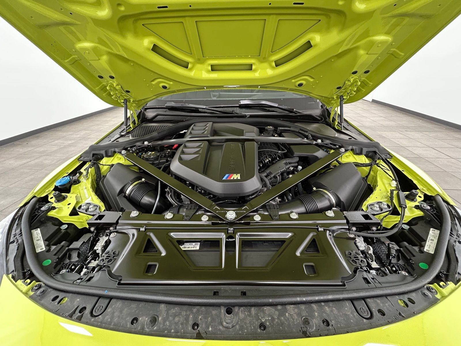 New 2026 Sao Paulo Yellow BMW Base image 39