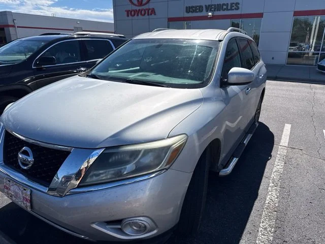 2016 Nissan Pathfinder S