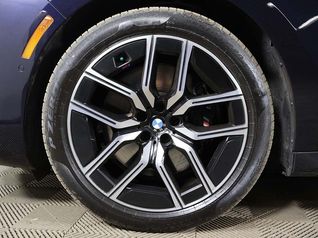 Used 2023 Black BMW 760i xDrive image 24