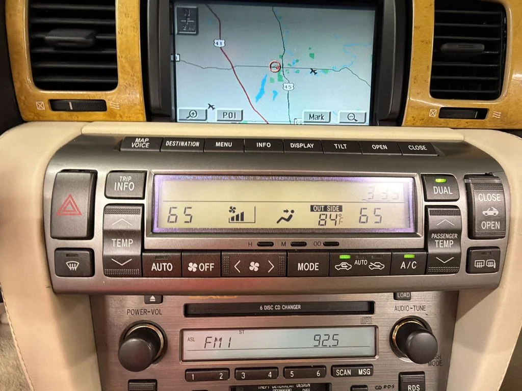 Used 2004 Black Lexus 430 image 19