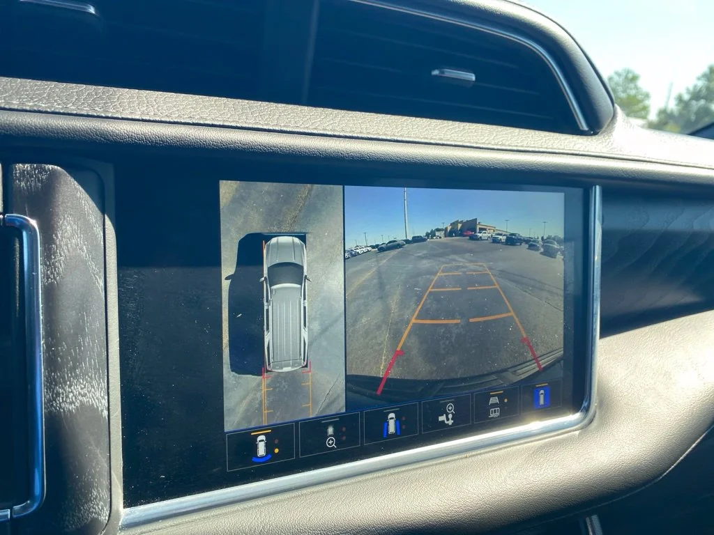 Used 2022 Hunter Metallic GMC Denali image 29