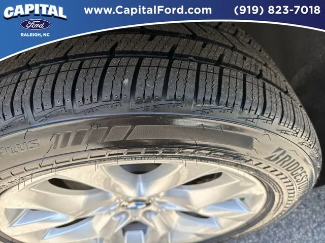 Used 2013 White BMW xDrive35i image 14