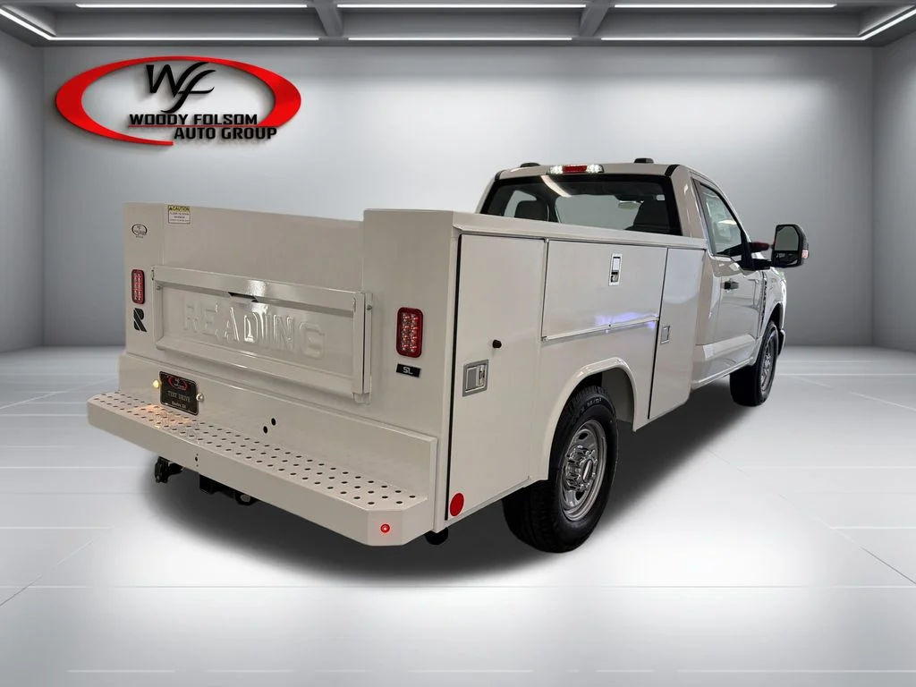 New 2026 Oxford White Ford F-250® XL image 7