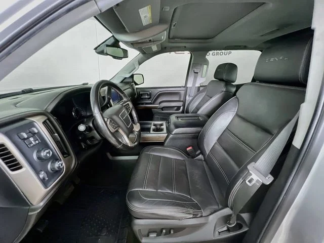 Used 2018 Silver GMC Denali image 10
