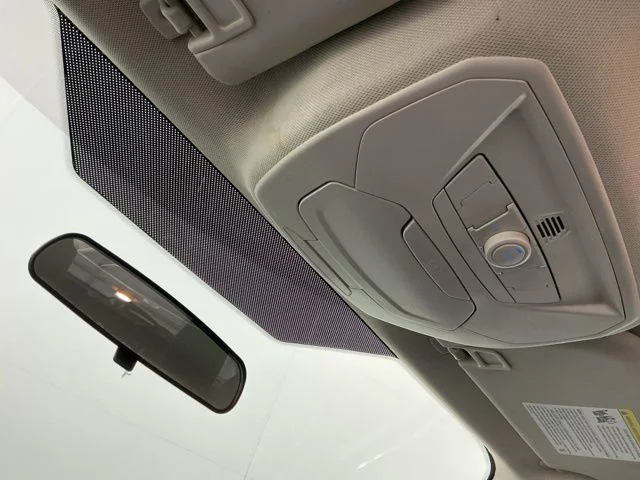 Used 2014 Silver Ford Titanium image 21