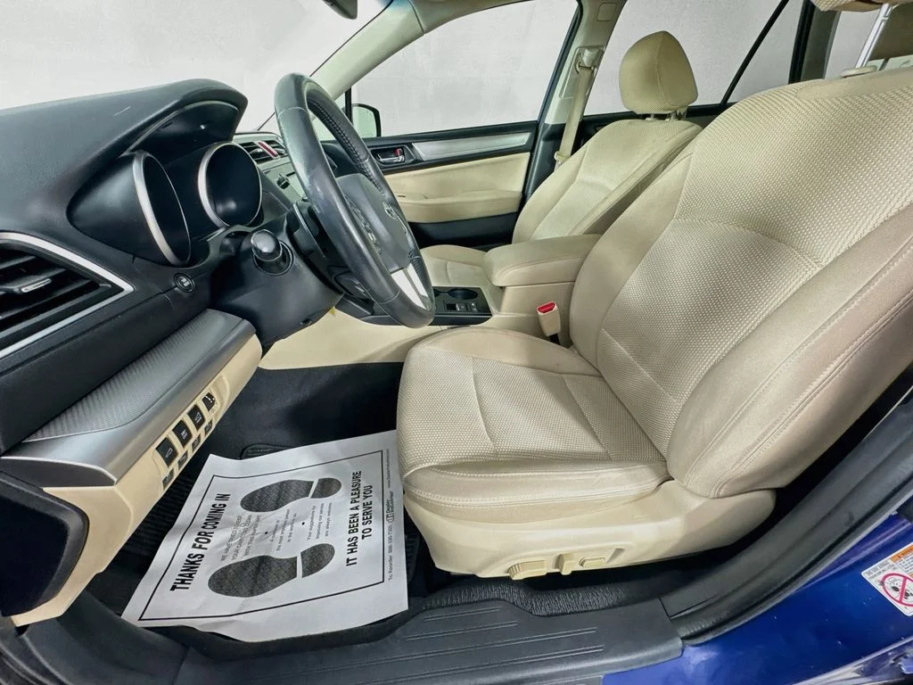 Used 2017 Lapis Blue Pearl Subaru 2.5i Premium image 25