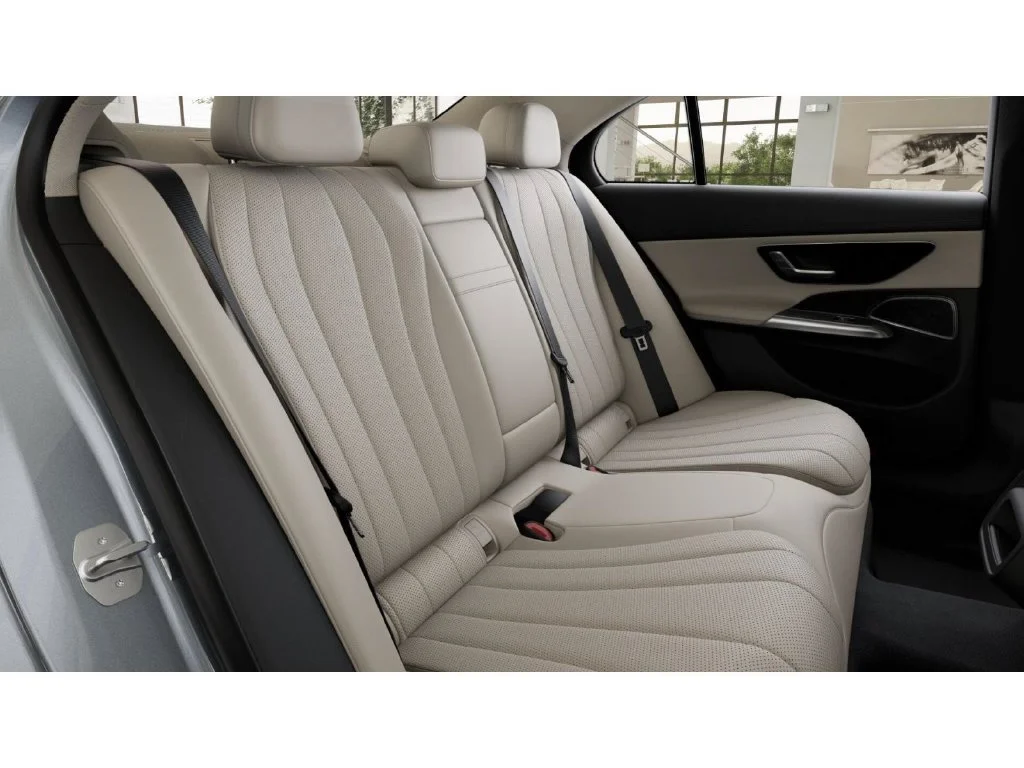 New 2027 Silver Mercedes-Benz E 350 image 5