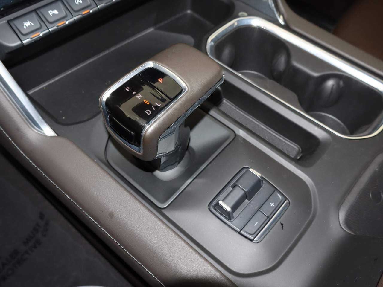 Used 2024 Gray GMC Denali Crew Cab image 11