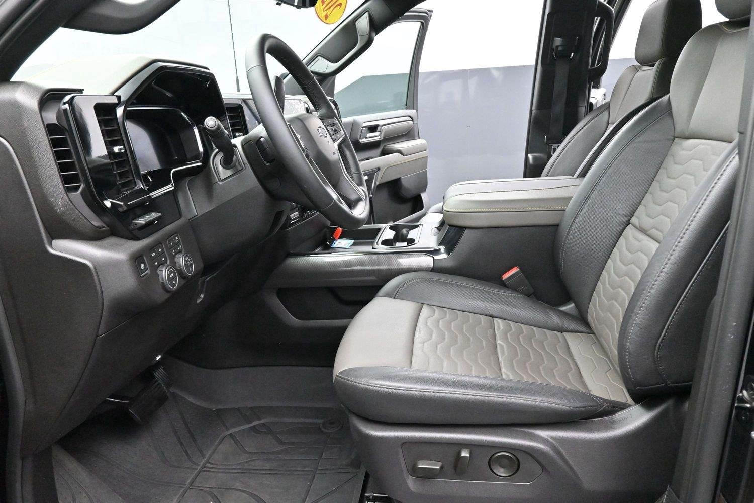 Used 2026 Black Chevrolet ZR2 image 12