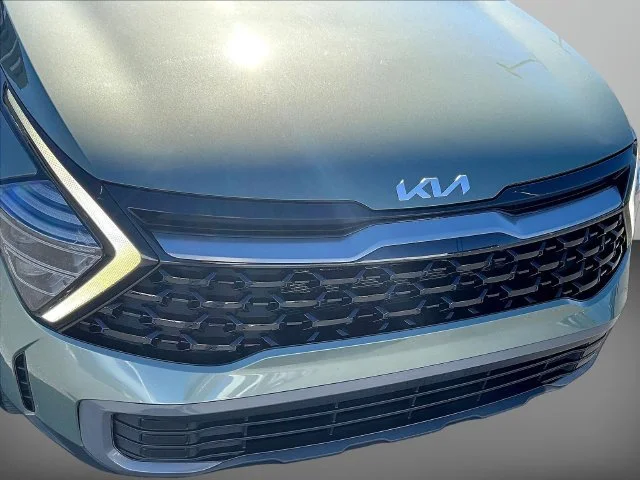 Used 2024 Green Kia X-Line image 39