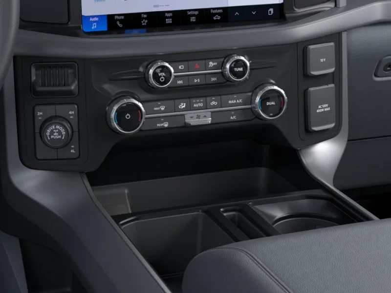 New 2026 Oxford White Ford XLT image 38