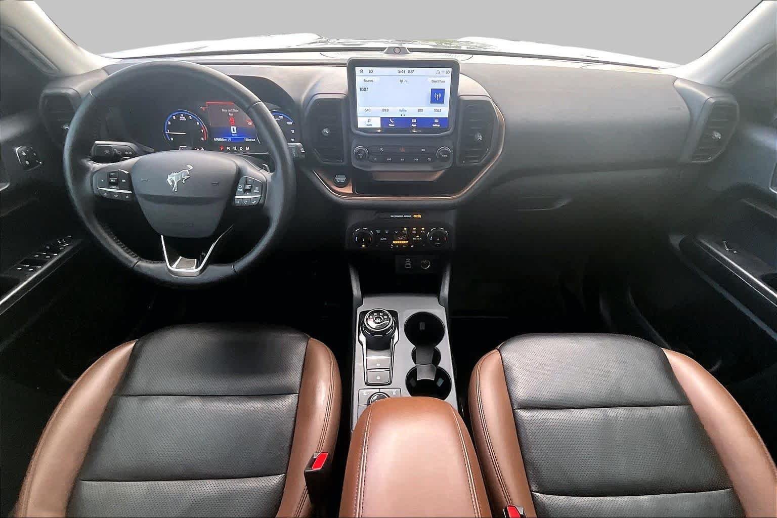 Used 2023 Cactus Gray Ford Badlands image 14