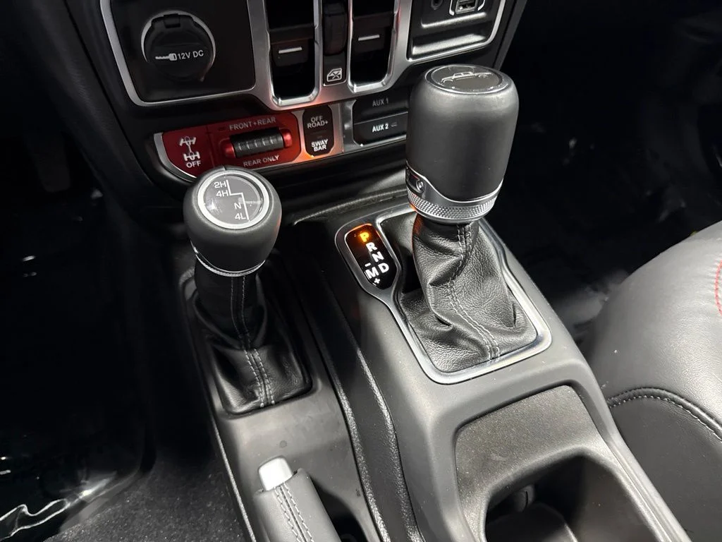 Used 2025 Black Jeep Rubicon image 23