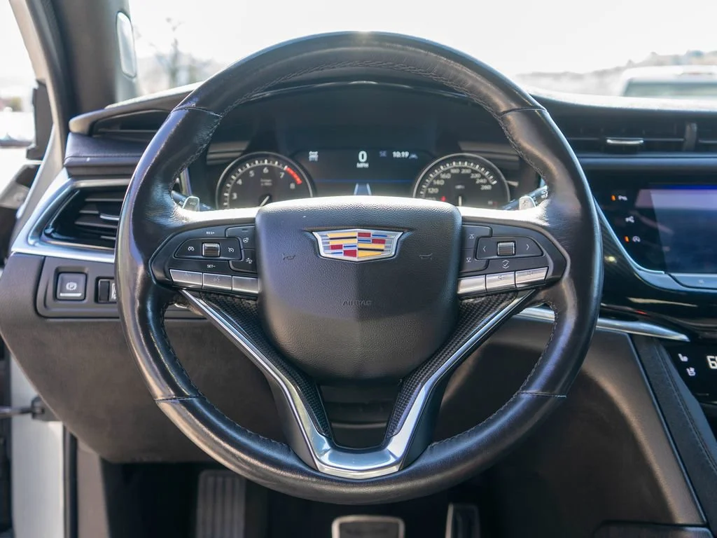Used 2024 Argent Silver Metallic Cadillac Sport image 18