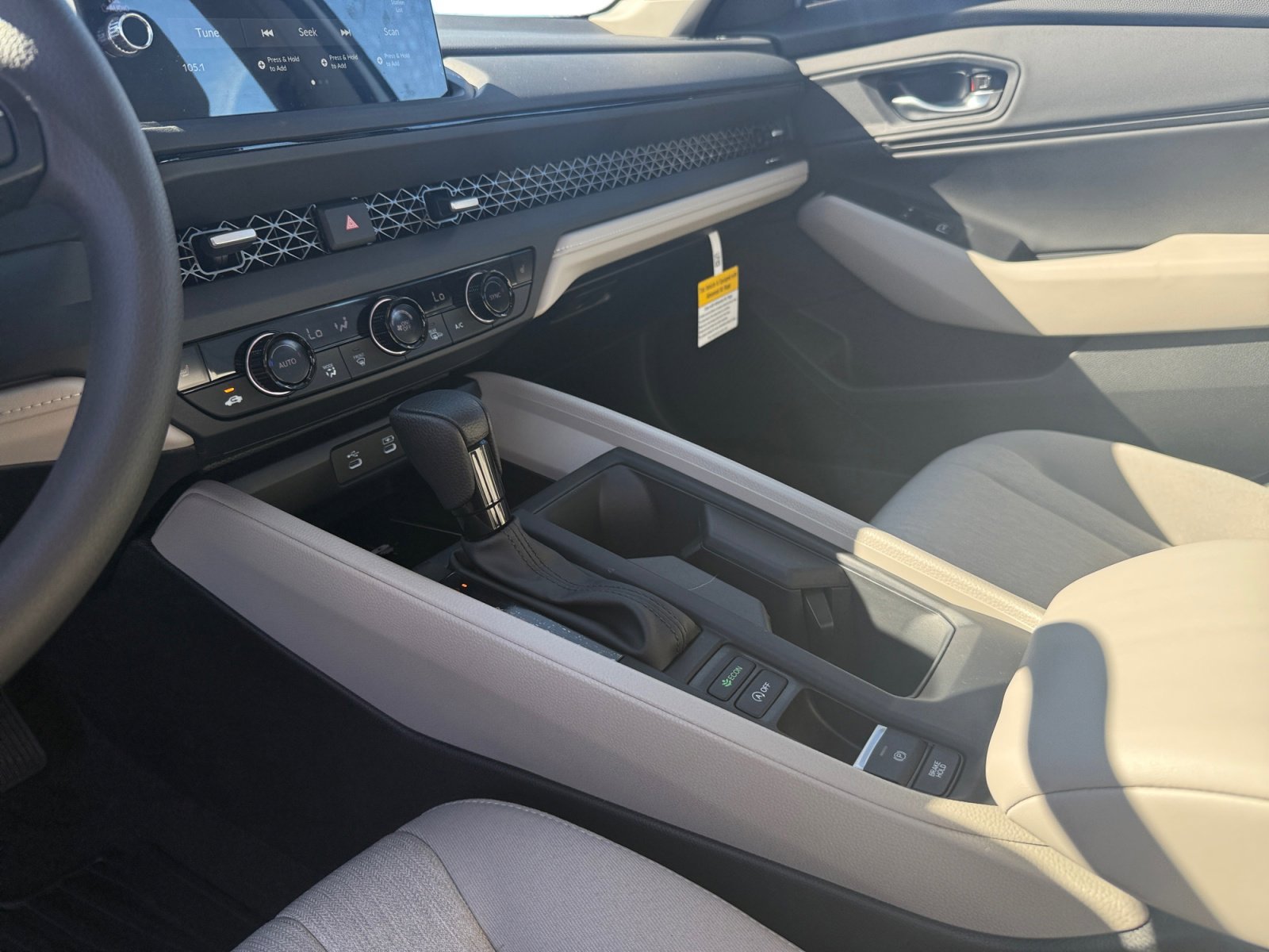 2026 Honda Accord SE - Photo 13