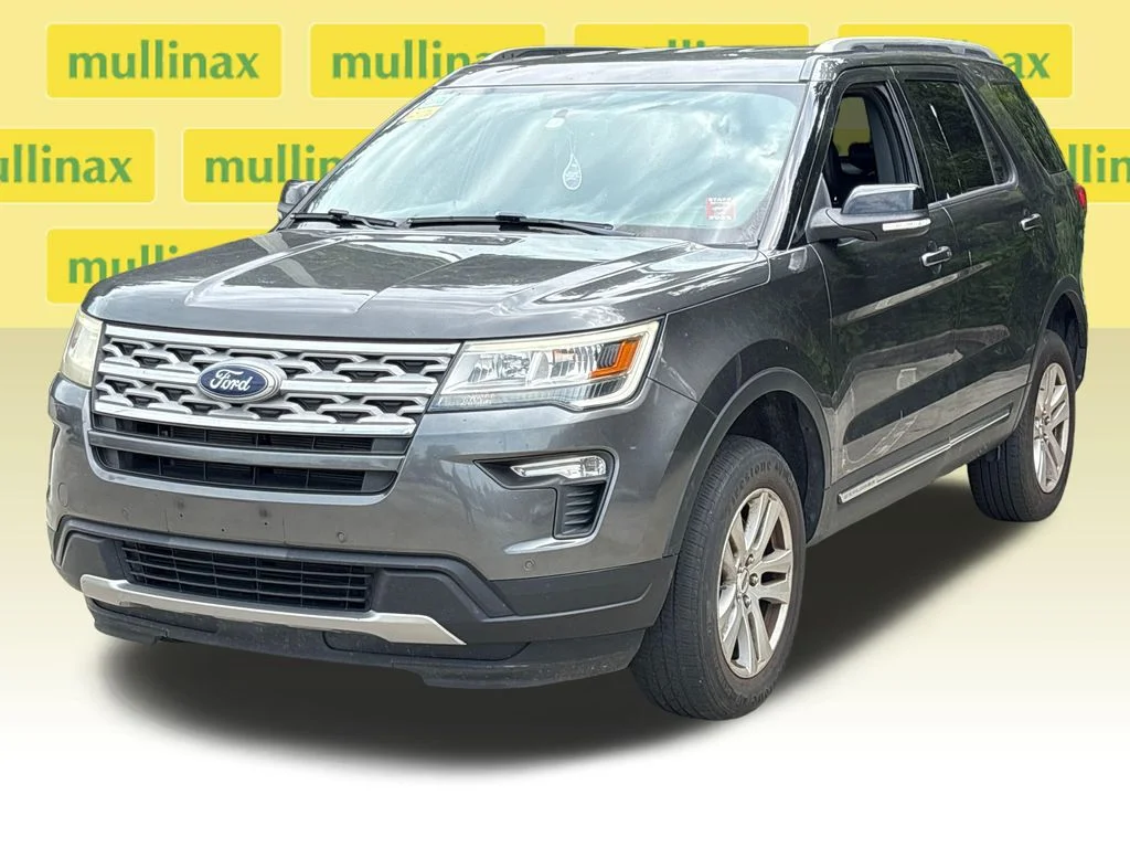 Certified Used 2018 Gray Ford XLT image 12