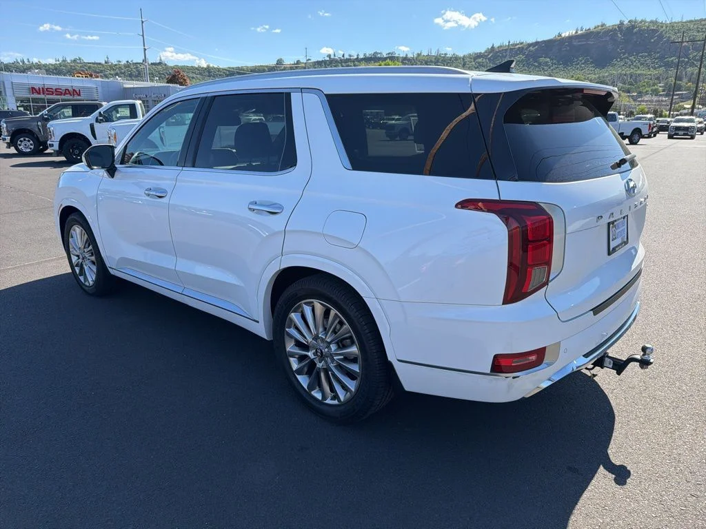 Used 2020 Hyper White Hyundai Limited image 8