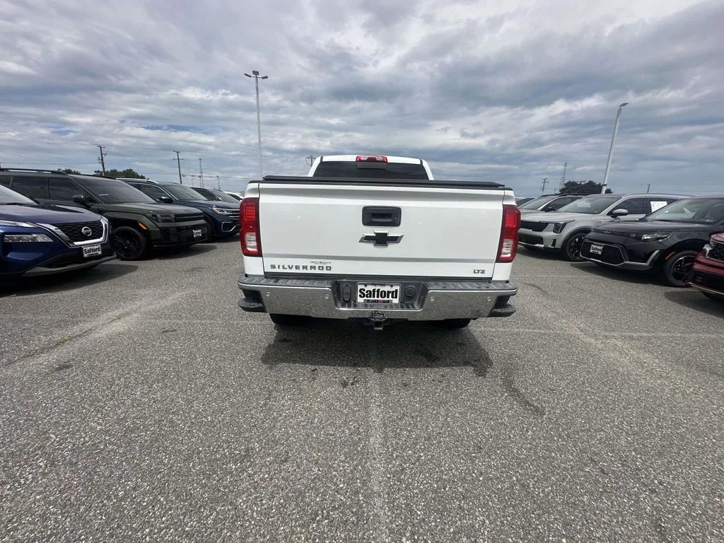 Used 2018 White Chevrolet LTZ image 4