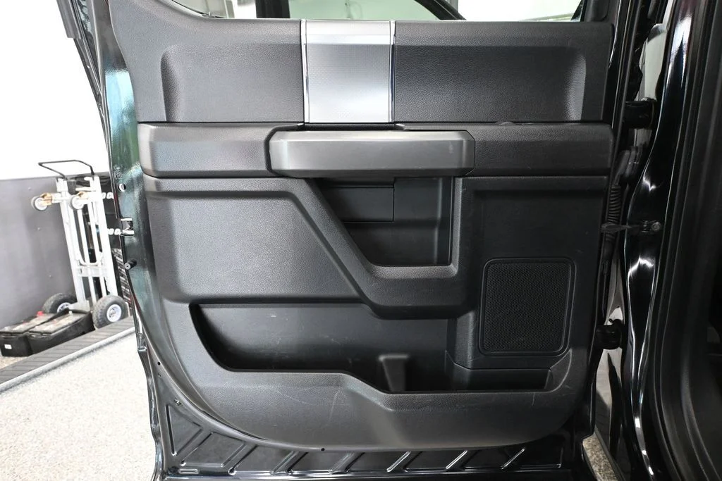 Used 2016 Black Ford XLT image 39