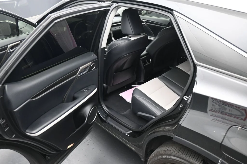 Used 2022 Black Lexus 350 image 23