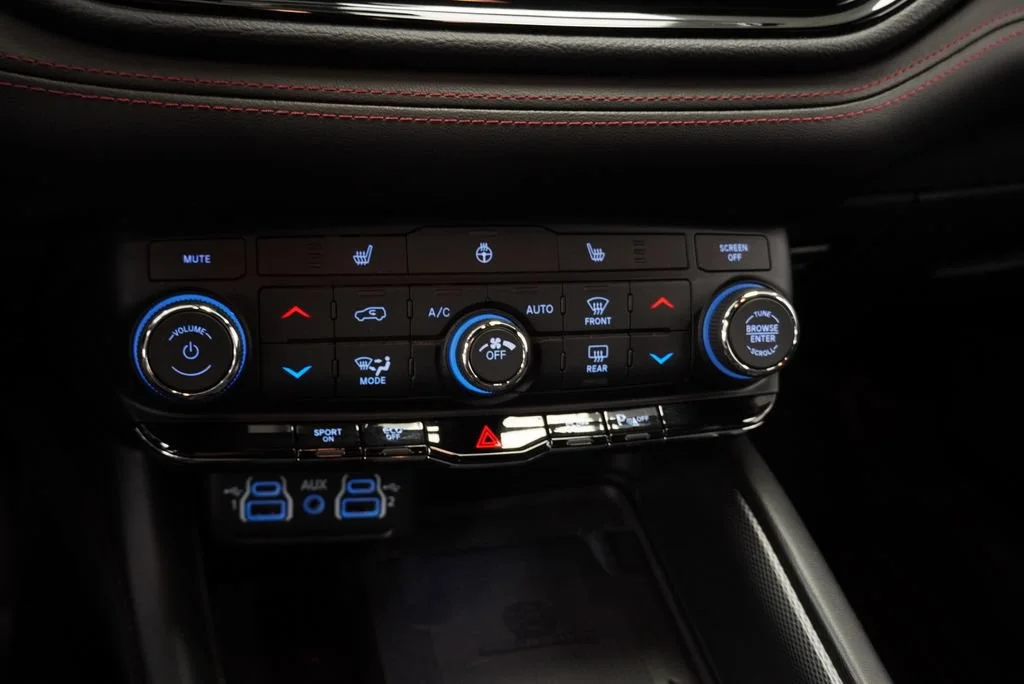 Used 2022 Black Dodge R/T AWD image 21