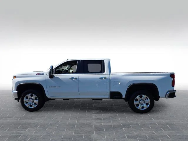Used 2020 White Chevrolet LTZ image 4