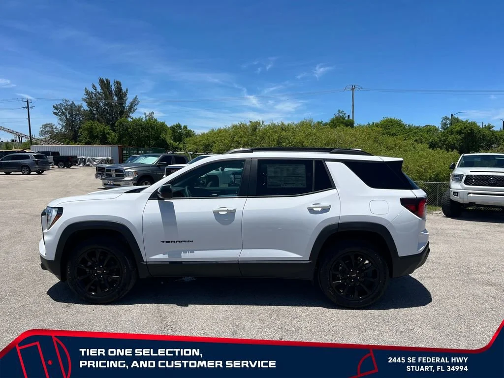 New 2026 Summit White GMC Elevation image 4